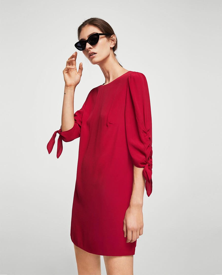Sleeve knotted sweater